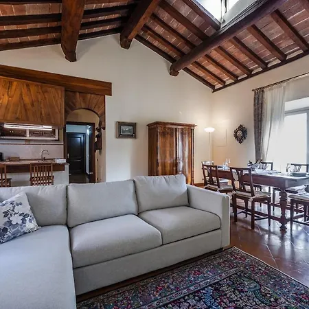Apartment Lusso In Centro - Parking, 9 Persone, 200mq, 3 Bagni Modena