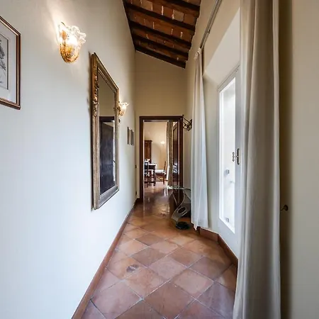 Lusso In Centro - Parking, 9 Persone, 200mq, 3 Bagni * Modena