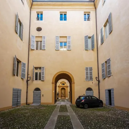 Lusso In Centro - Parking, 9 Persone, 200mq, 3 Bagni *